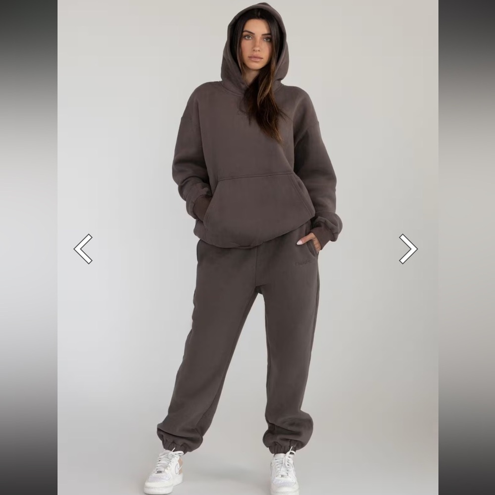 COMFRT Signature Sweatpants